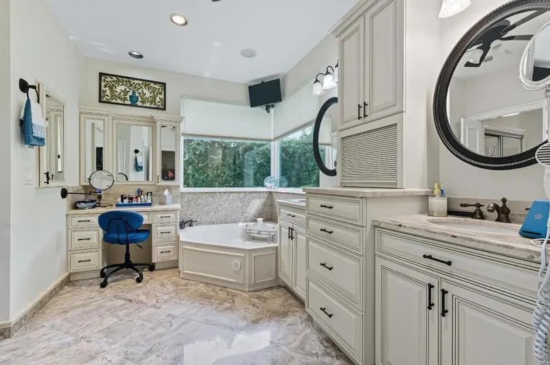 4828 Exeter Estate Lane, Lake Worth, FL 33449, Wellington, Florida, United States. - Photo 37