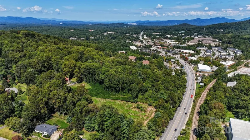1945 Hendersonville Road, Asheville, NC 28803, Asheville, North Carolina, United States. - Photo 5