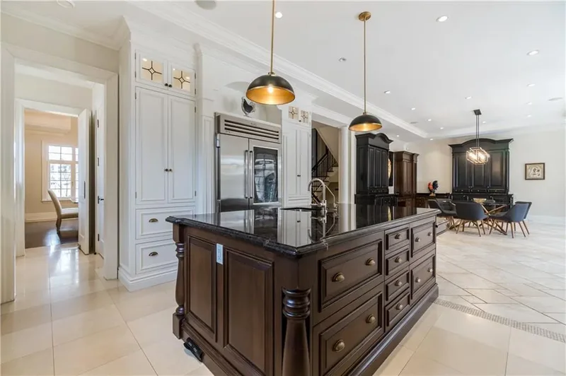1476 Carmen Dr, Mississauga, ON L5G 3Z1, Canada, Mississauga, Ontario, Canada. - Photo 6