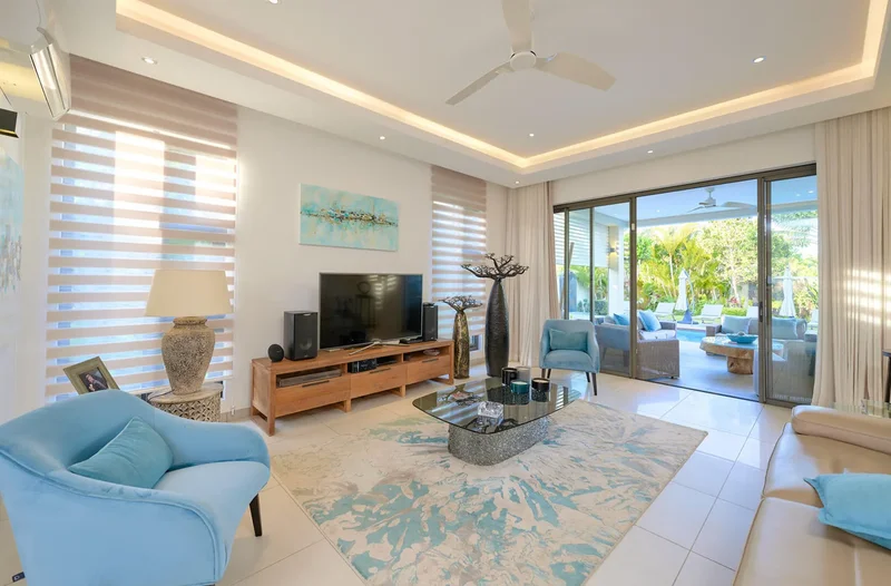 Grand Baie, Rivière du Rempart District, Mauritius. - Photo 2