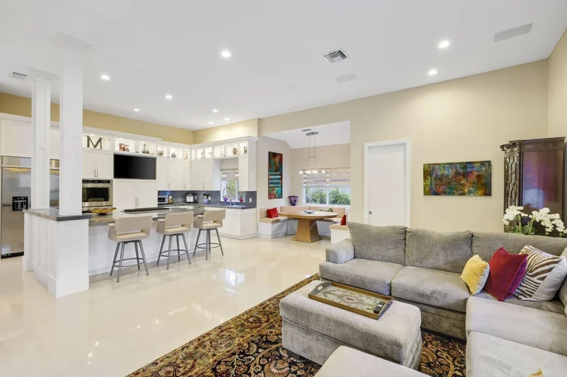 7039 Mandarin Drive, Boca Raton, Florida, United States. - Photo 13