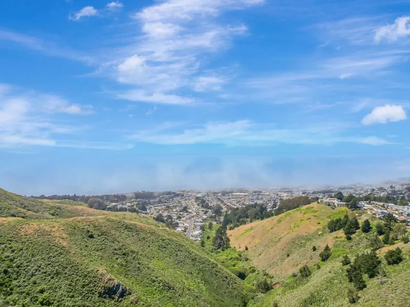 720 Lockhaven Drive, Pacifica, California, United States. - Photo 31