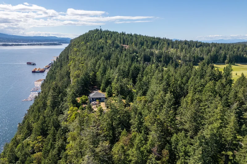 909 South Road, Gabriola Island, BC V0R 1X0, Gabriola, British Columbia, Canada. - Photo 50