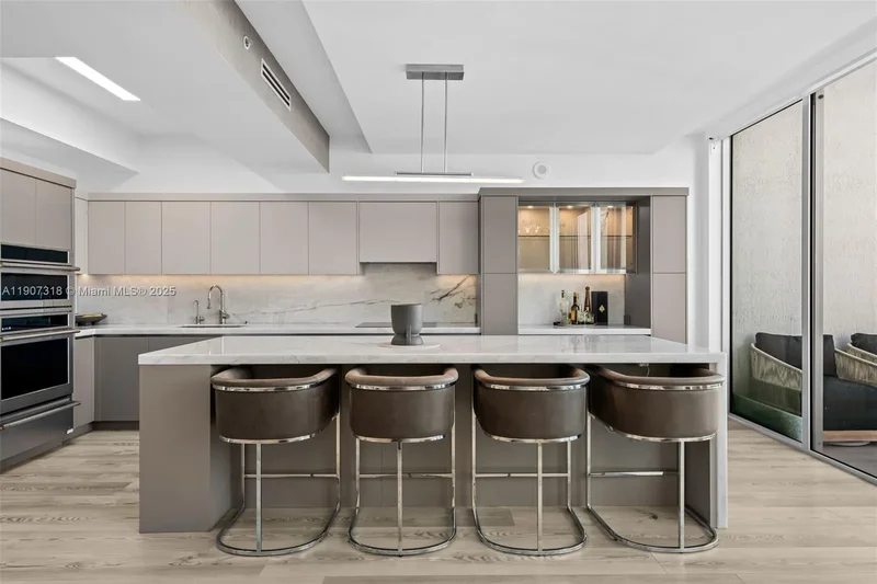 90 SW 3rd St PH-15, Miami, Florida, United States. - Photo 9