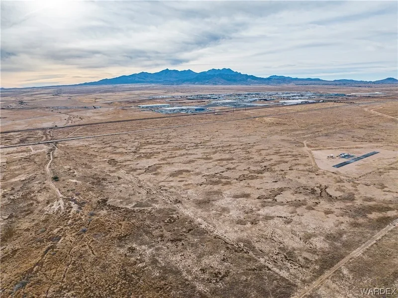 0 Gateway Trail, Kingman, AZ 86409, Kingman, Arizona, United States. - Photo 11