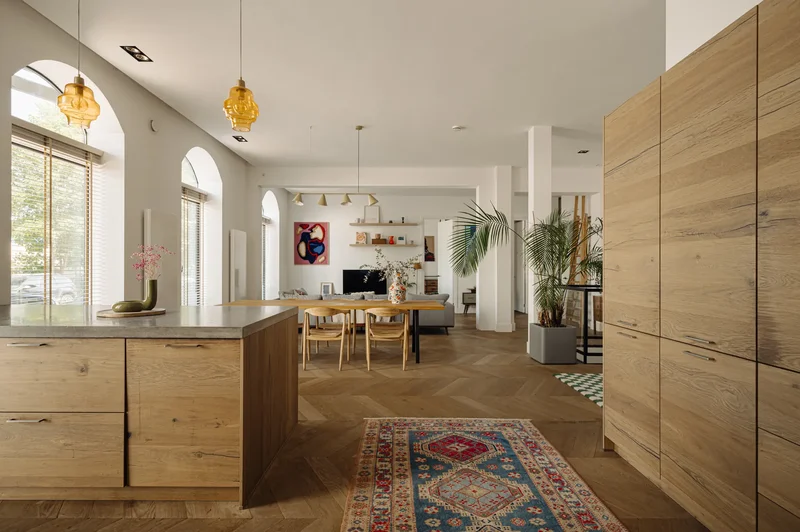 Stylish and generous ground floor apartment of 172 m²