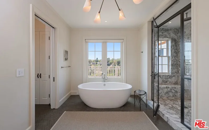 525 Spoleto Drive, Los Angeles, California, United States. - Photo 24