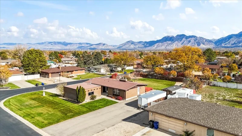 2883 W JANALEE DR, West Jordan, Utah, United States. - Photo 53