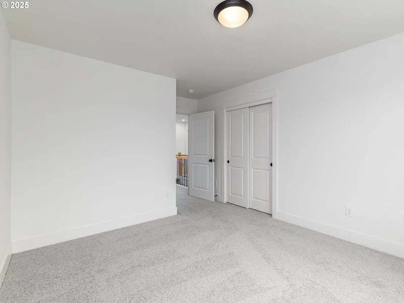 2271 SW Phyllis Pl, Gresham, OR 97080, Gresham, Oregon, United States. - Photo 35