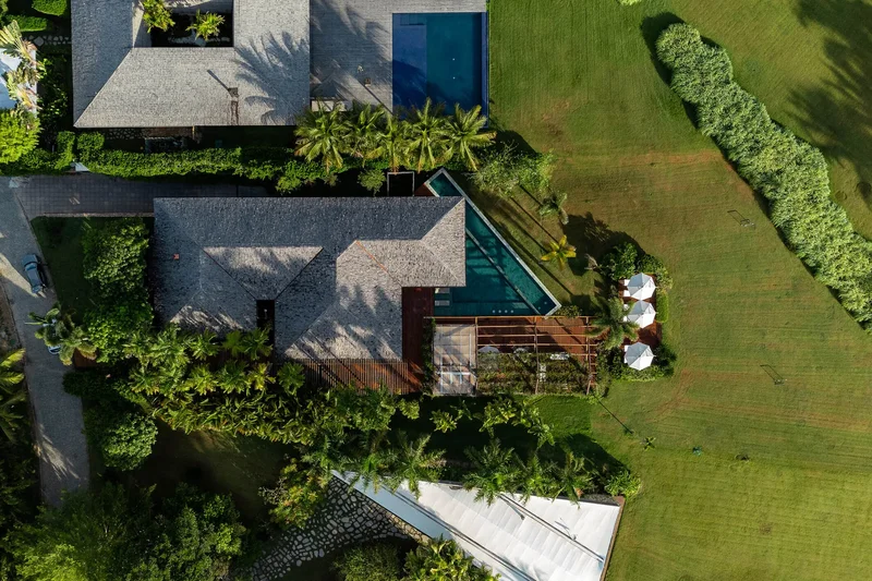 House With A Privileged View Of The Ocean In A Gated Community