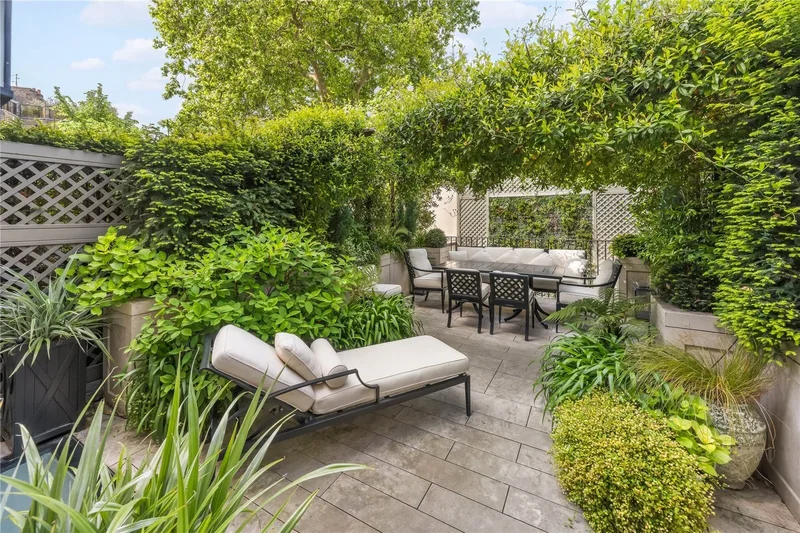 Wilton Place, London, London, England, United Kingdom. - Photo 6