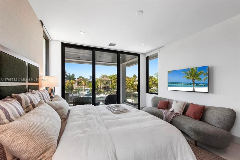 22 Isla Bahia Dr, Fort Lauderdale, Florida, United States. - Photo 22