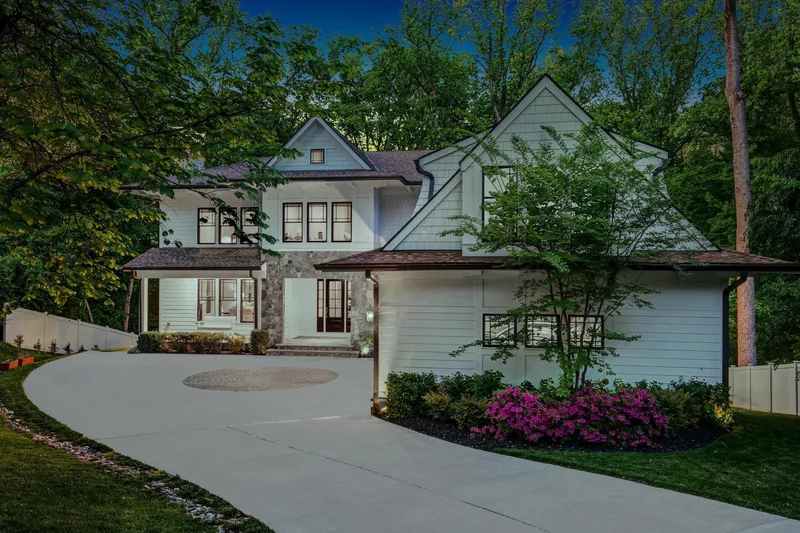 7004 River Oaks Drive , Mclean, VA 22101, McLean, Virginia, United States. - Photo 3