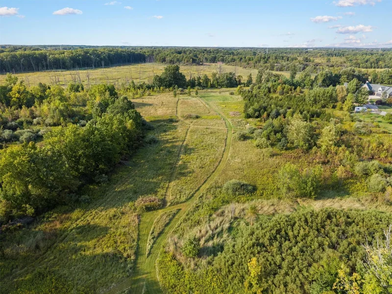3292 W Sutton Road, Lapeer, MI, 48446, USA, Lapeer, Michigan, United States. - Photo 30