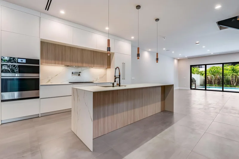 921 NE 17th Ter #A, Fort Lauderdale, FL 33304, Fort Lauderdale, Florida, United States. - Photo 15