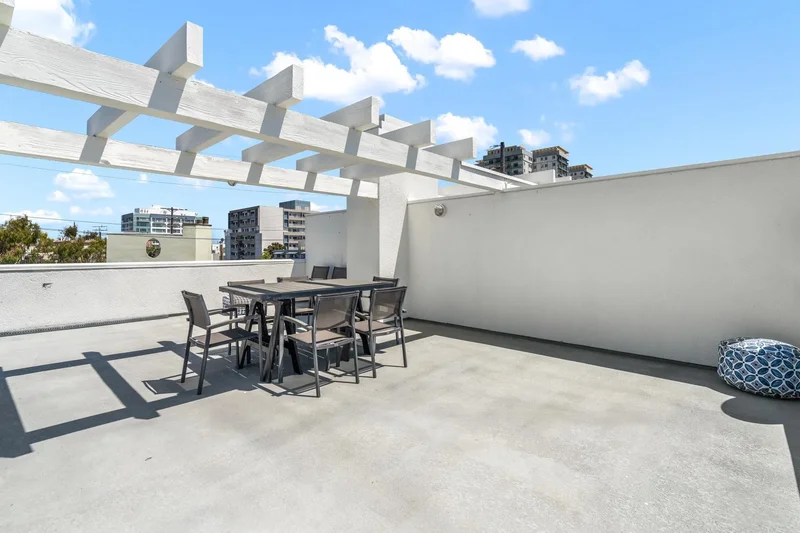 3503 Esplanade, Marina del Rey, California, United States. - Photo 30