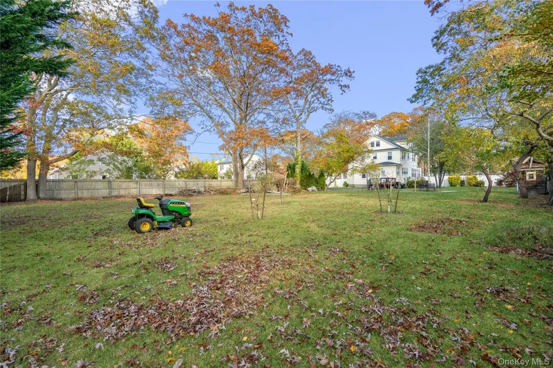 64 Vernon Avenue, Manorville, New York, United States. - Photo 30