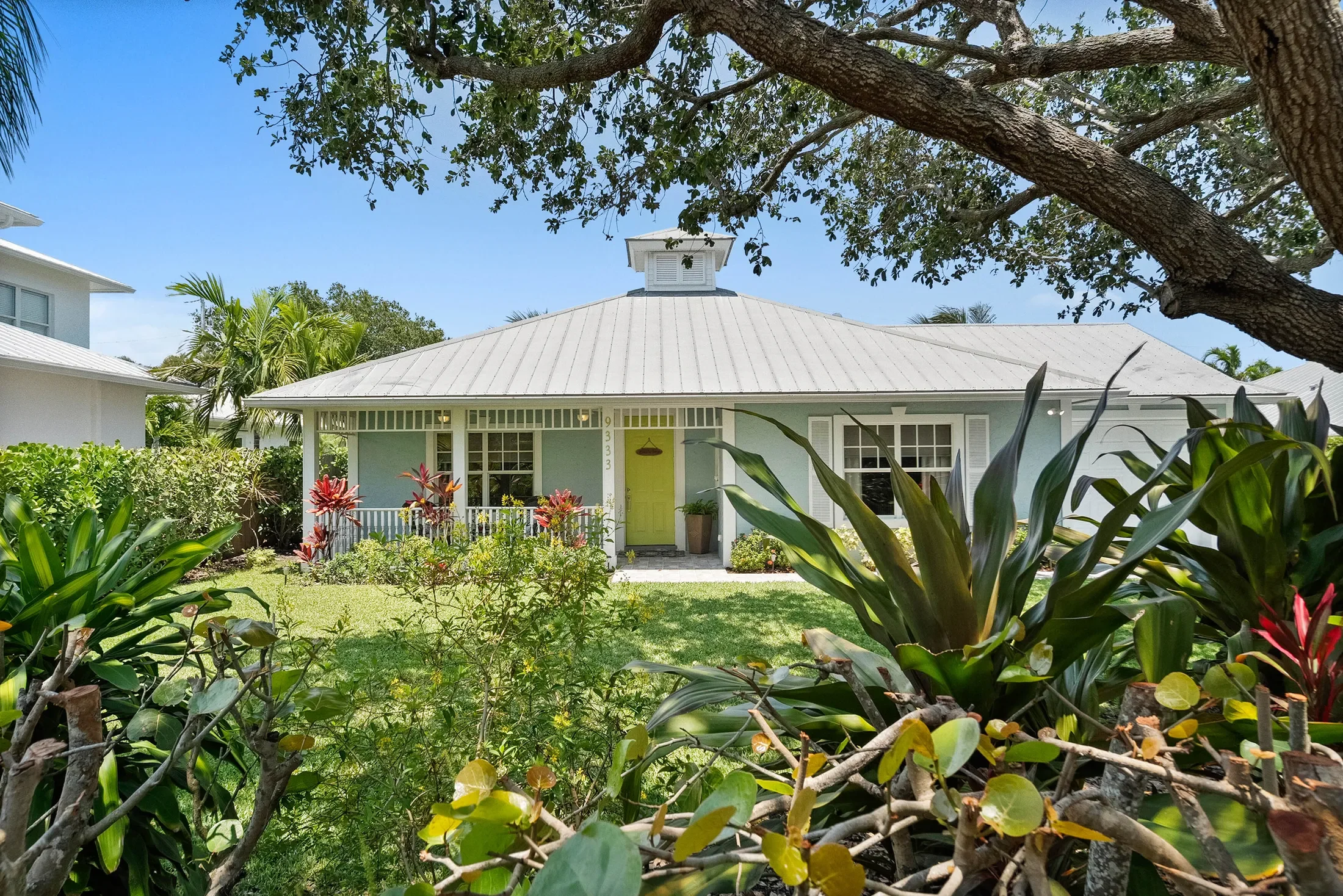 9333 SE Saturn Street , Hobe Sound, FL 33455, Hobe Sound, Florida, United States. - Photo 11
