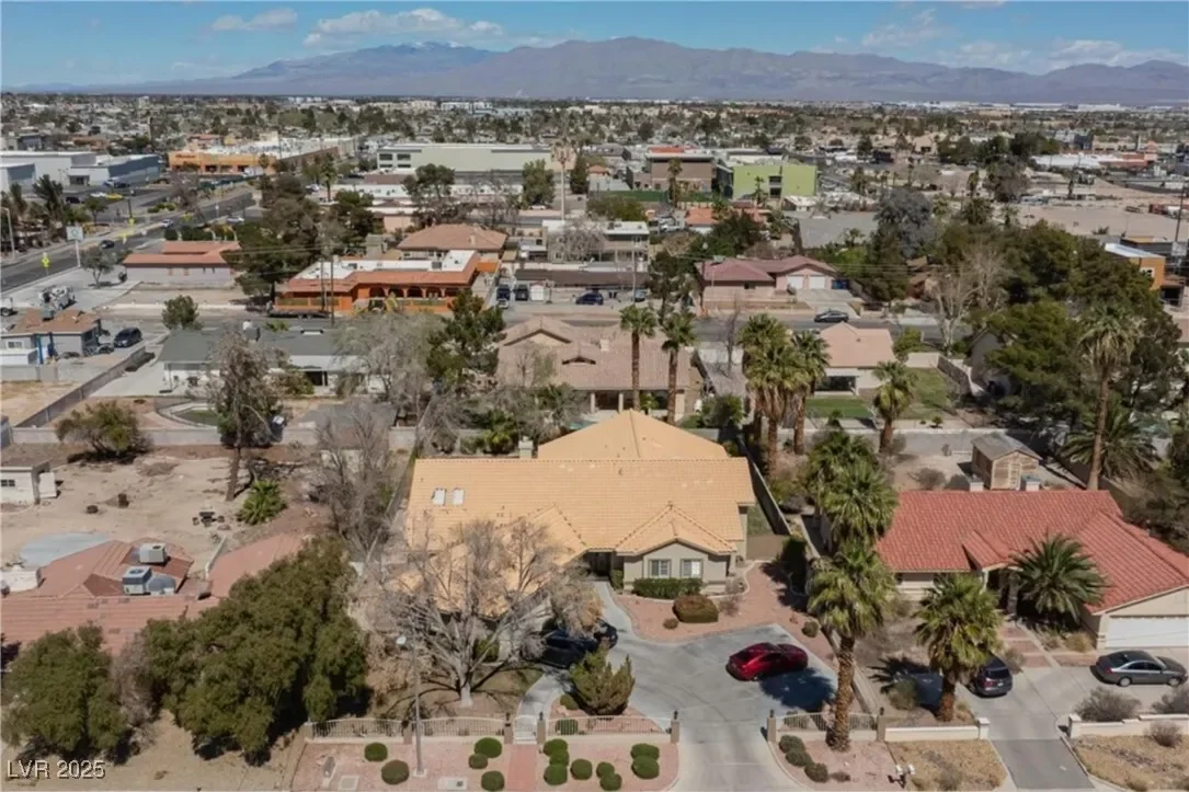 4300 Del Monte Avenue, Las Vegas, Nevada, United States. - Photo 1