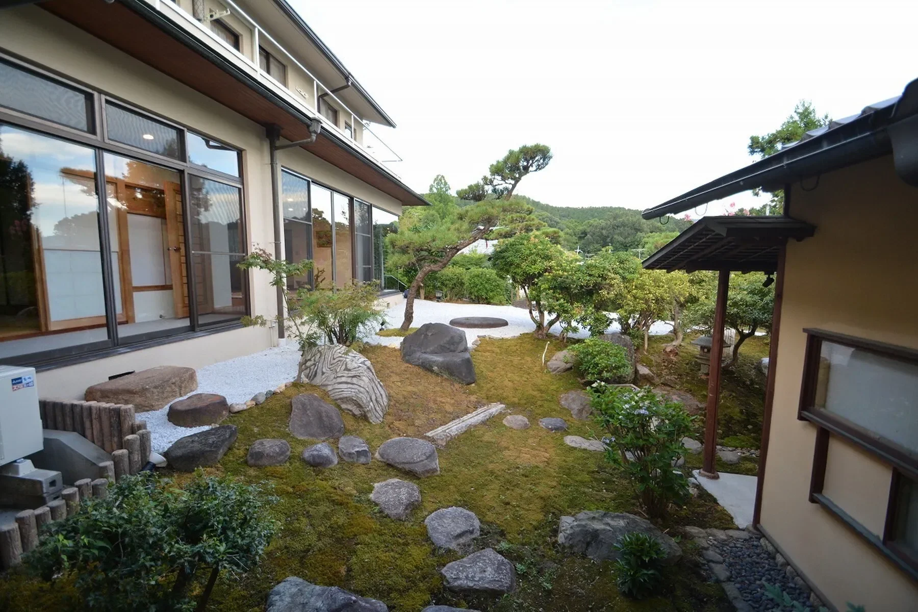 Gallery photo 9