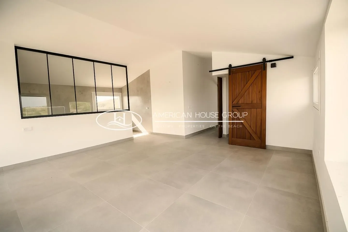 Gallery photo 6