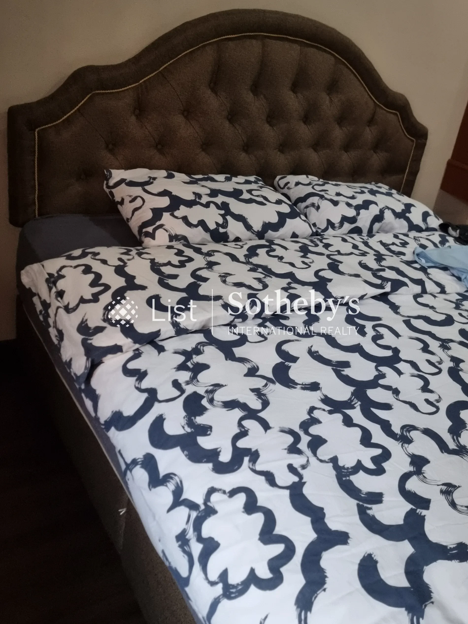 Gallery photo 11