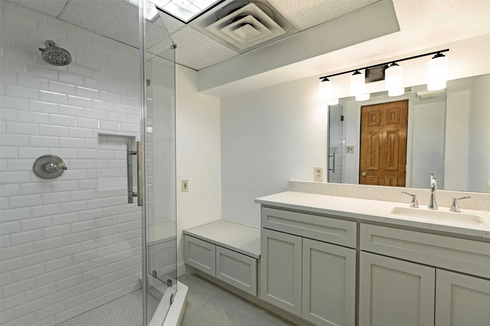 9408 Spring Hollow Drive, Dallas, TX, 75243, USA, Dallas, Texas, United States. - Photo 25