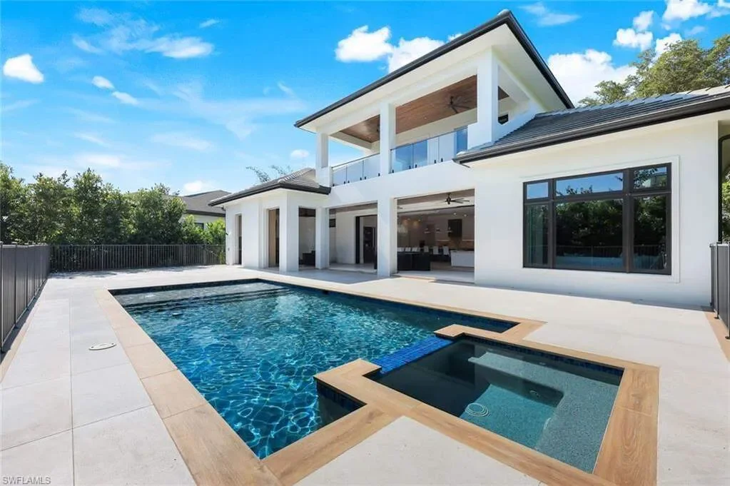3190 Crayton RD, Naples, FL, 34103, USA, Naples, Florida, United States. - Photo 37