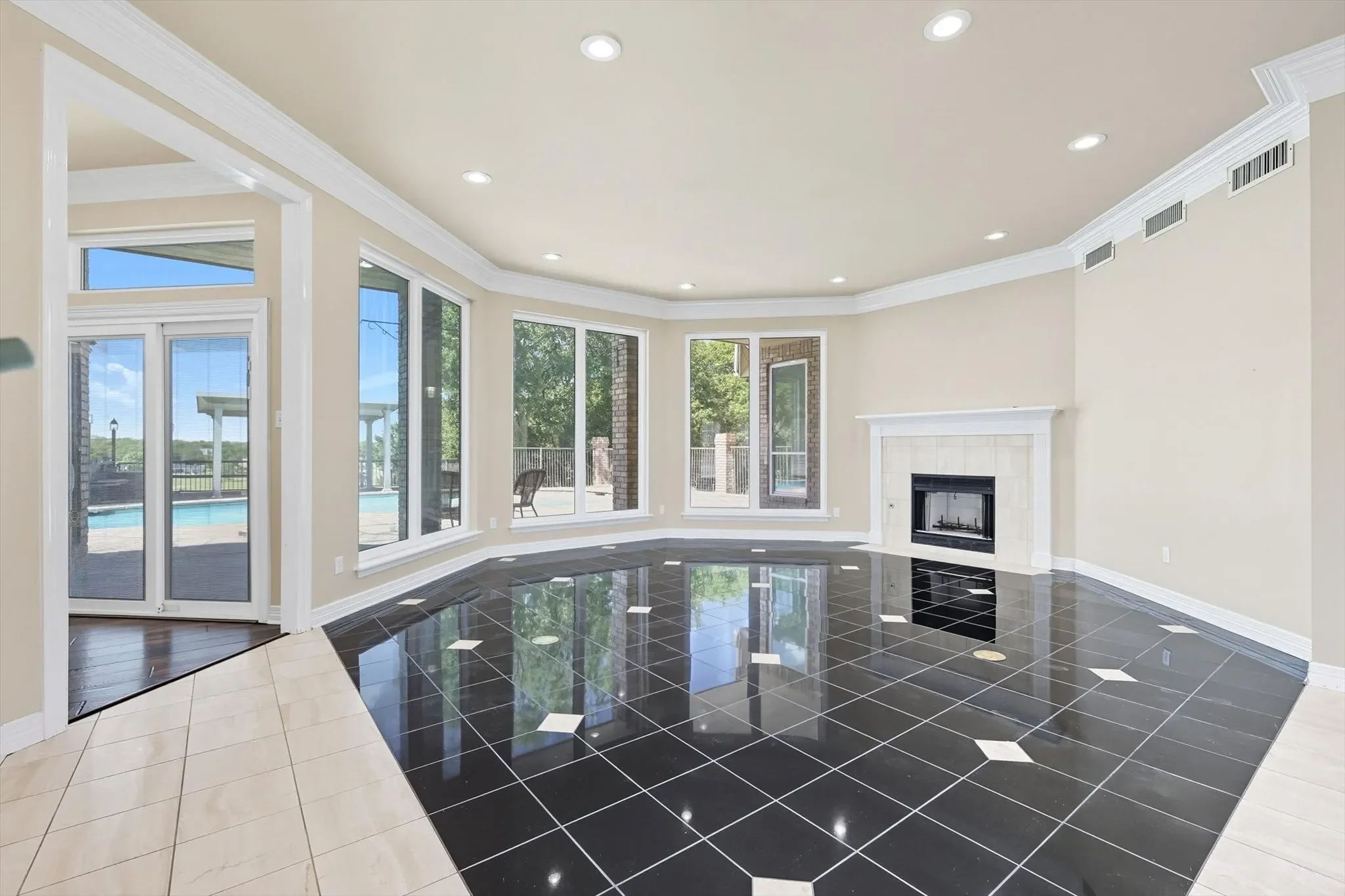 143 Lakeview Drive , Aledo, TX 76008, Aledo, Texas, United States. - Photo 6