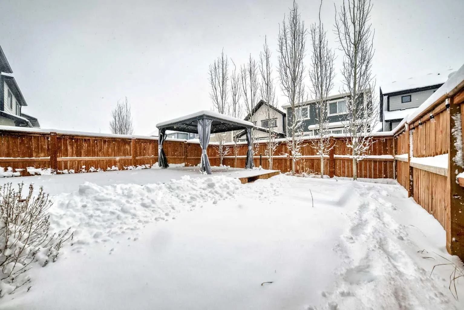 68 Masters Street SE, Calgary, Alberta, Canada. - Photo 2