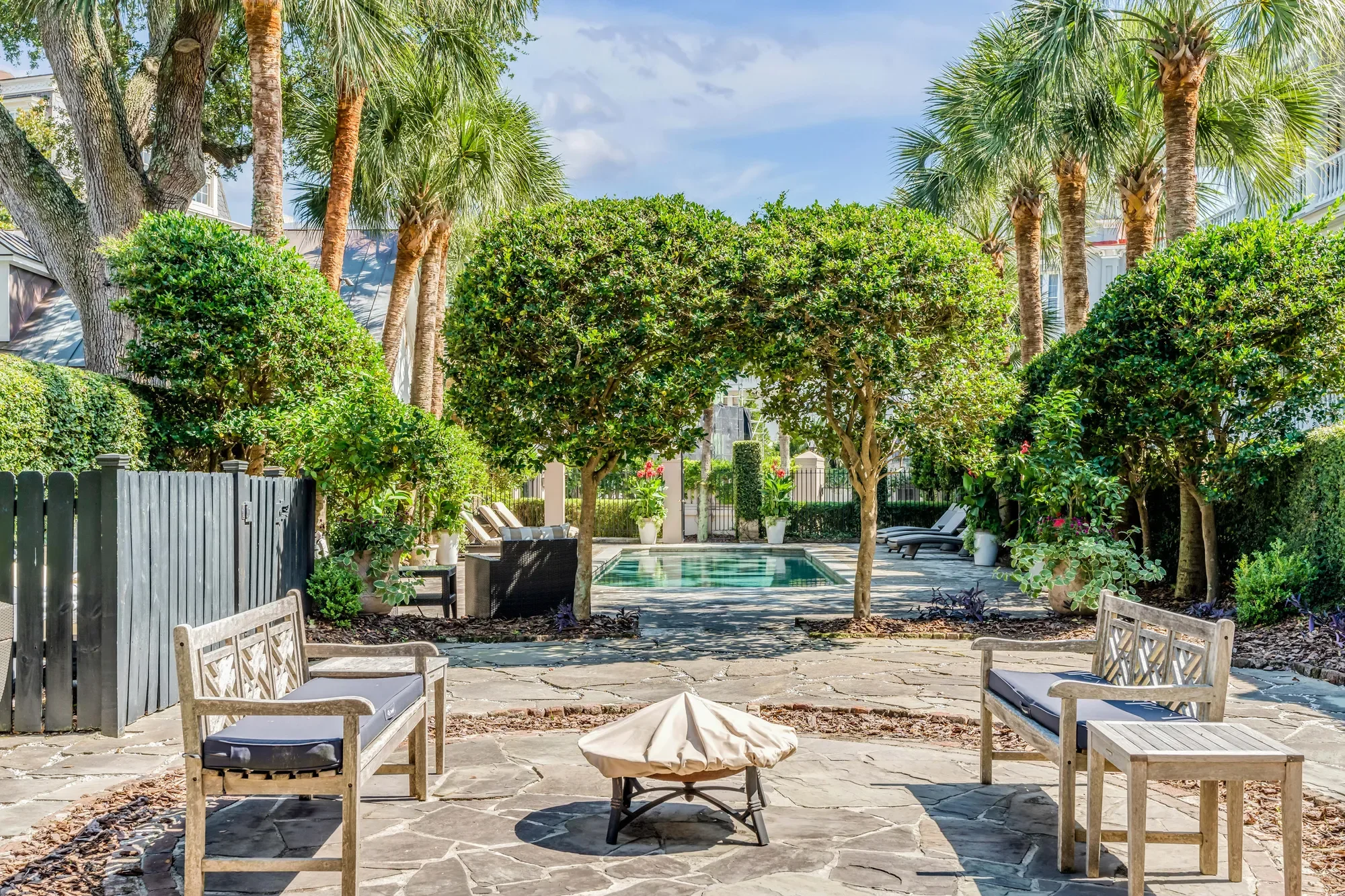 2 Water St, Charleston, SC 29401, Charleston, South Carolina, United States. - Photo 28