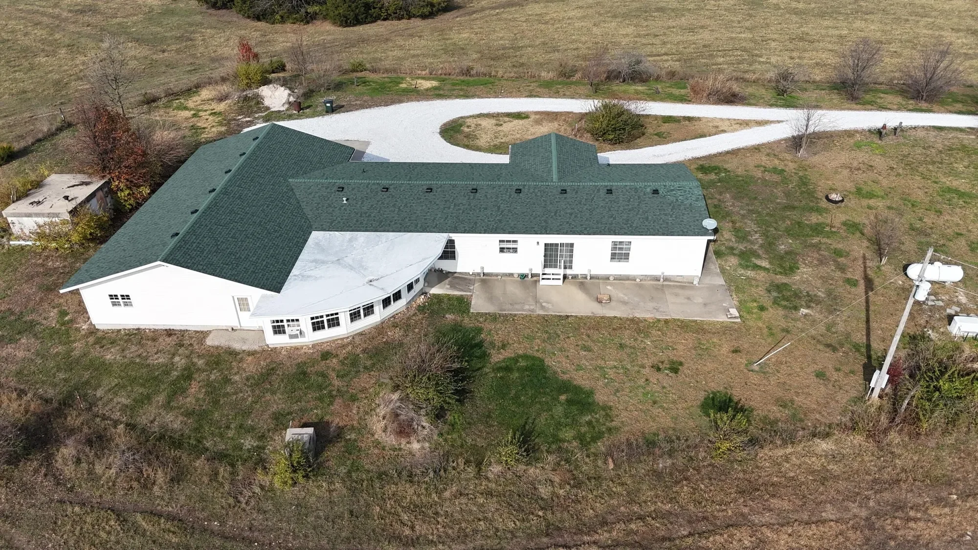 1672 E 355th Road, Bolivar, MO 65613, Pittsburg, Missouri, United States. - Photo 39