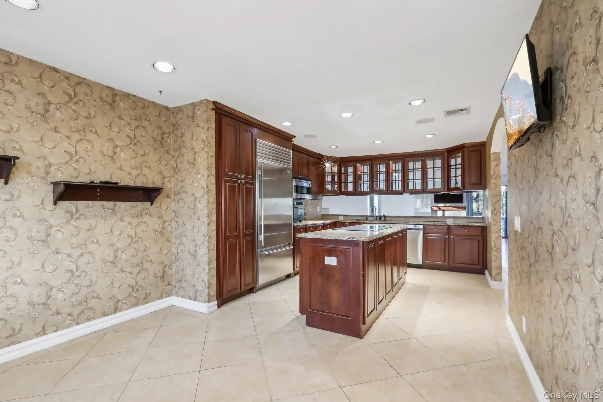 74 Pheasant Run, Millwood, New York, United States. - Photo 12