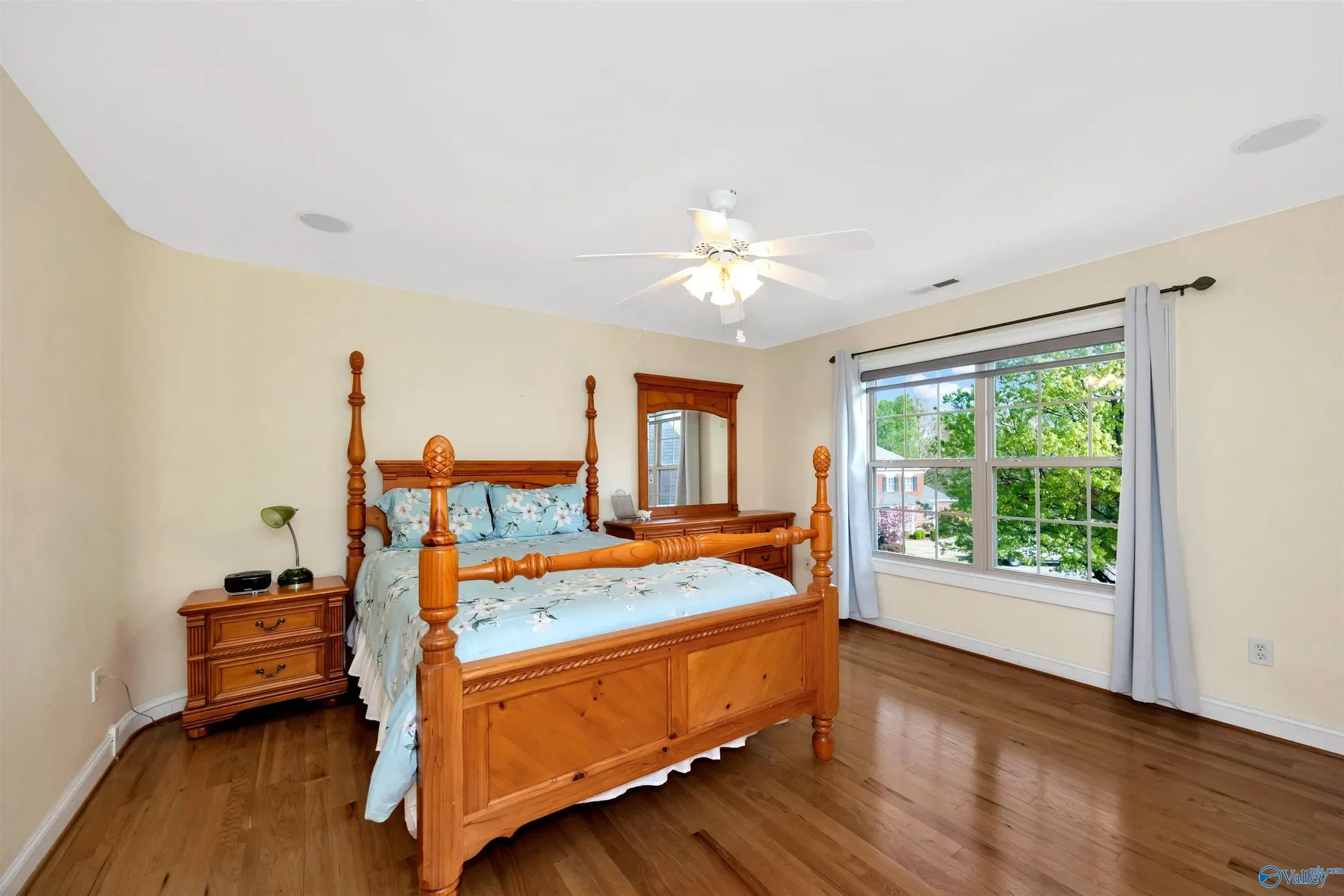 Gallery photo 4