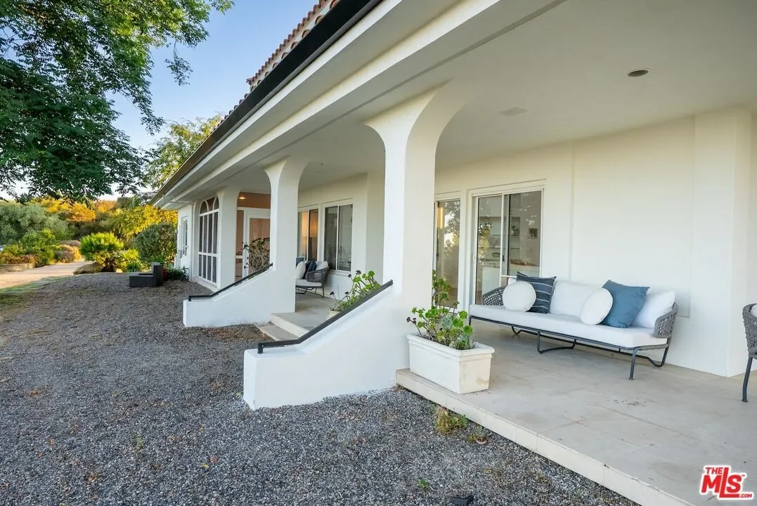Gallery photo 10
