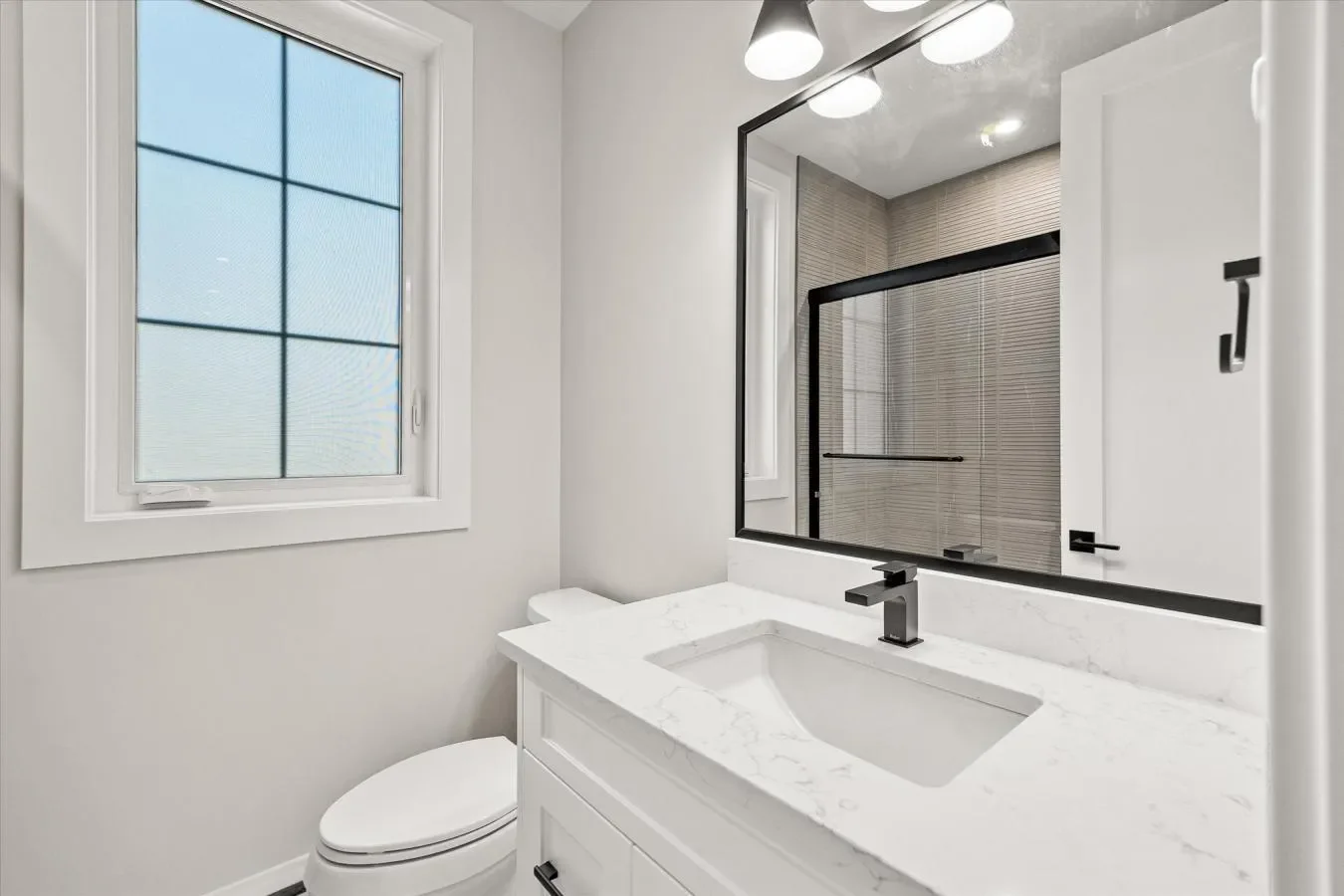 459 Vision Court, Kelowna, British Columbia, Canada. - Photo 27