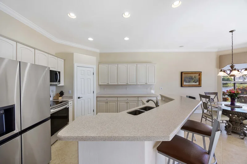 6730 Bent Grass Drive, Naples, FL 34113, Naples, Florida, United States. - Photo 6