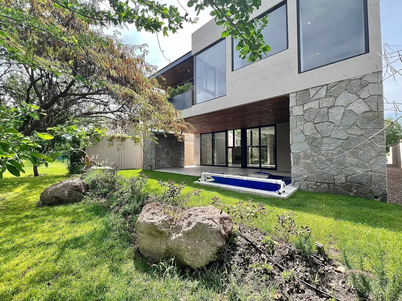 Casa Acacias 10
