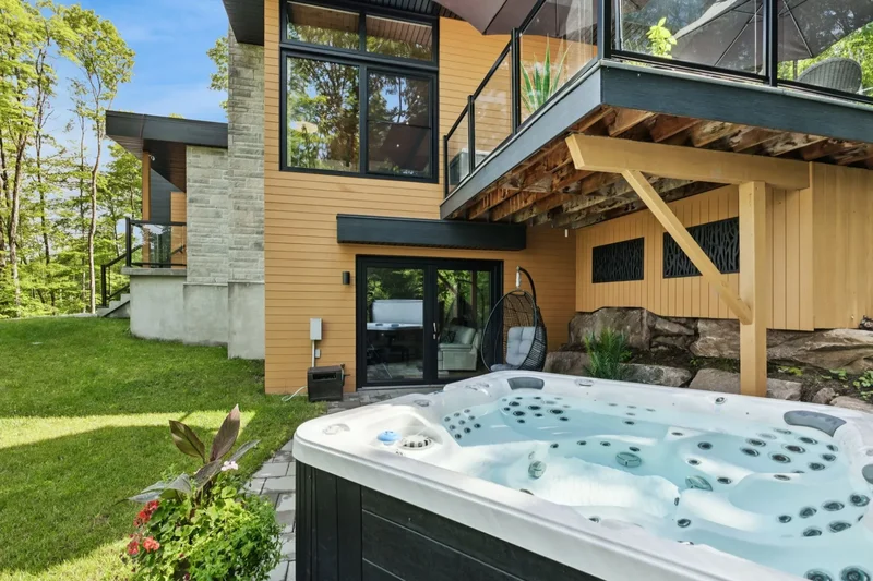 200 Allée des Weskarinis, Mont-Tremblant, Quebec, Canada. - Photo 41