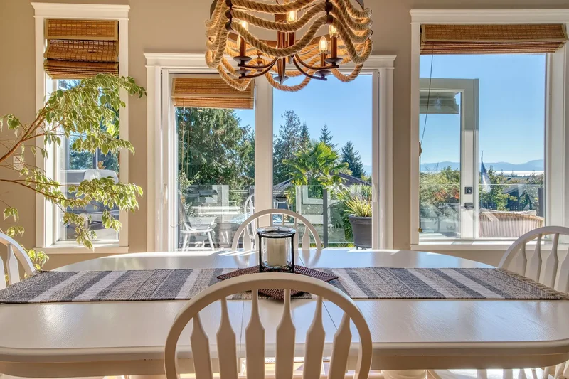 6369 Jasper Road, Sechelt, BC V7Z 0R7, Sechelt, British Columbia, Canada. - Photo 2