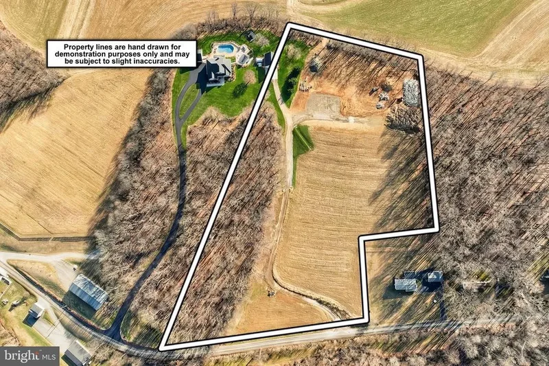4440 BEARDS SCHOOL RD ROAD, SPRING GROVE, PA 17362, Spring Grove, Pennsylvania, United States. - Photo 69