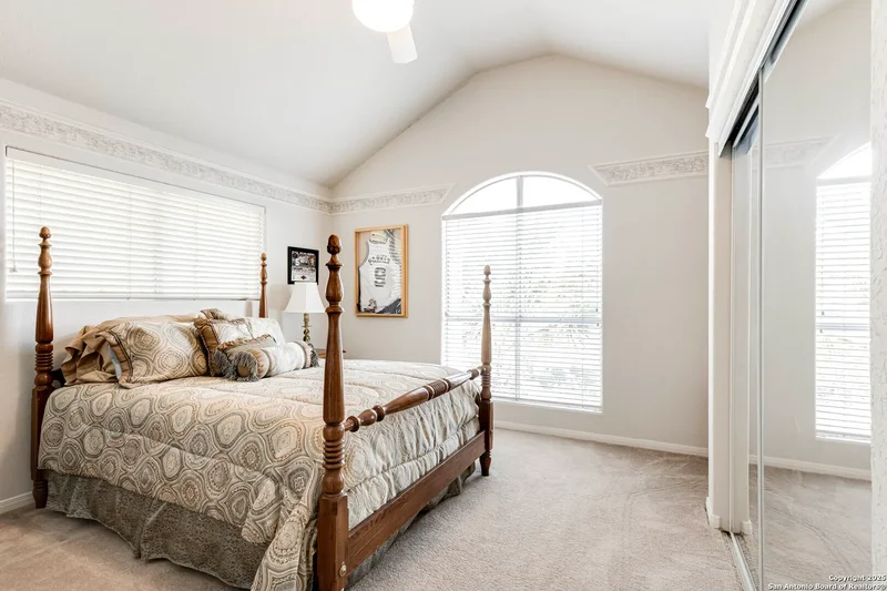 7 Eton Green Circle, San Antonio, TX 78257, San Antonio, Texas, United States. - Photo 33