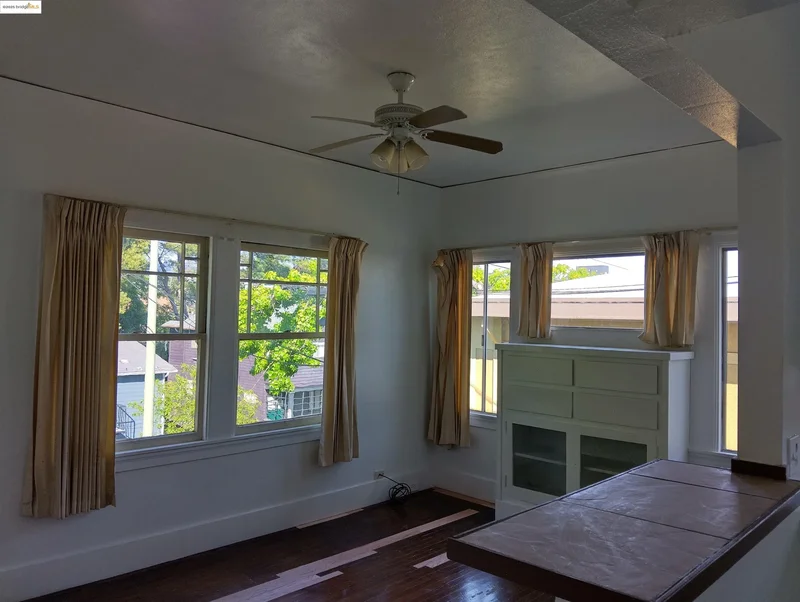1864 11th Ave, Oakland, California, United States. - Photo 22