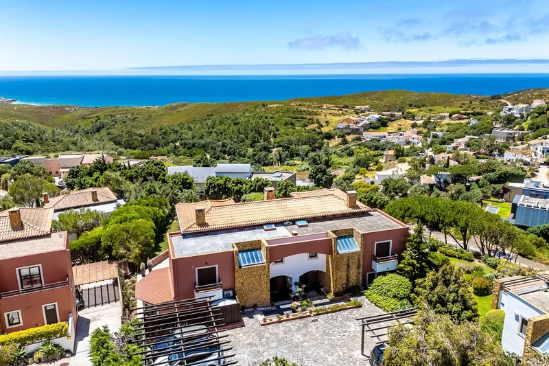4-Bedroom Villa | Cascais