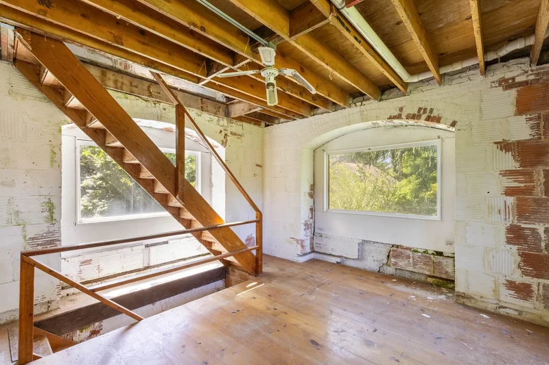 880 W Mill Road , Mattituck, NY 11952, Peconic, New York, United States. - Photo 8