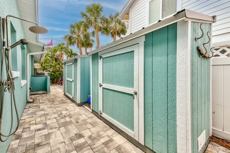 980 Boca Ciega Isle Dr, St Pete Beach, FL 33706, St. Pete Beach, Florida, United States. - Photo 44