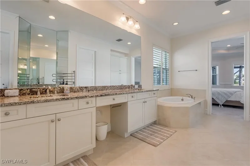 6424 Pembroke Way, Naples, Florida, United States. - Photo 3