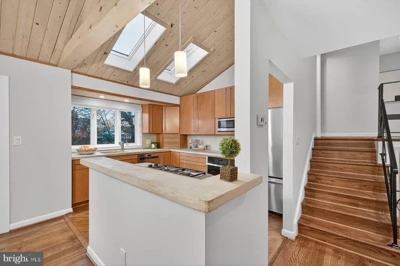 10405 Leslie Street, Silver Spring, MD 20902, Silver Spring, Maryland, United States. - Photo 25
