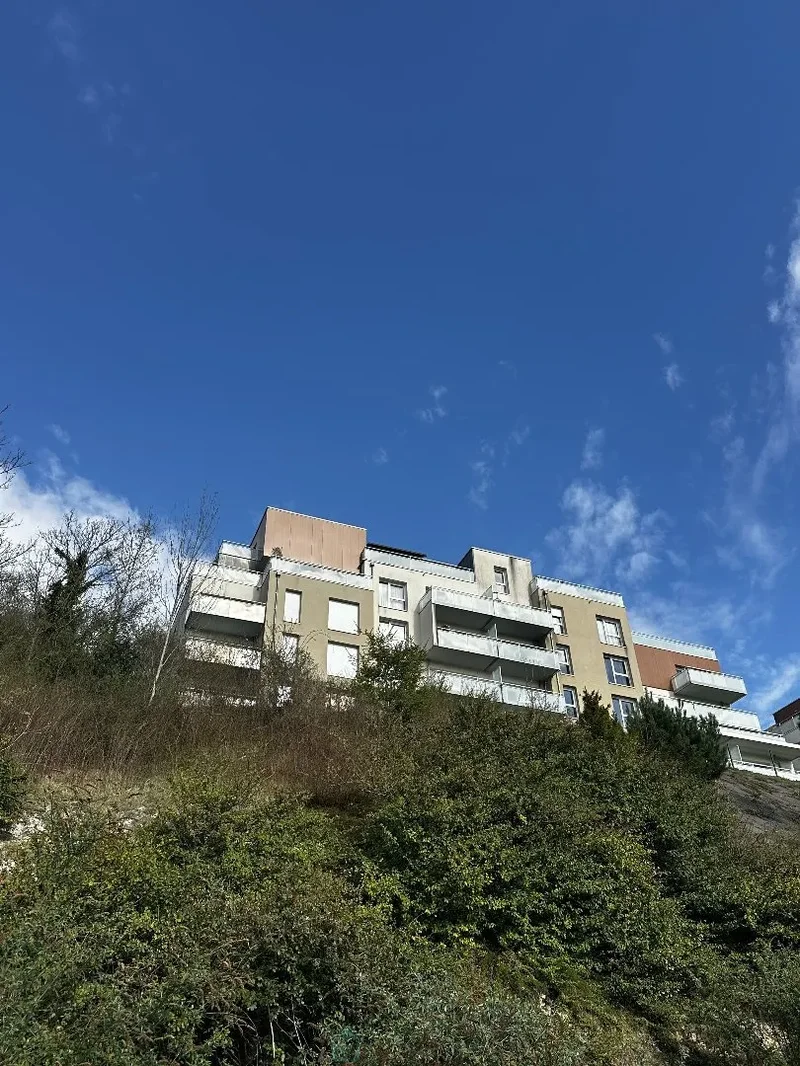 Déville-lès-Rouen, Normandy, France. - Photo 7