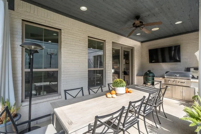 7102 Coronado Avenue, Dallas, Texas, United States. - Photo 29